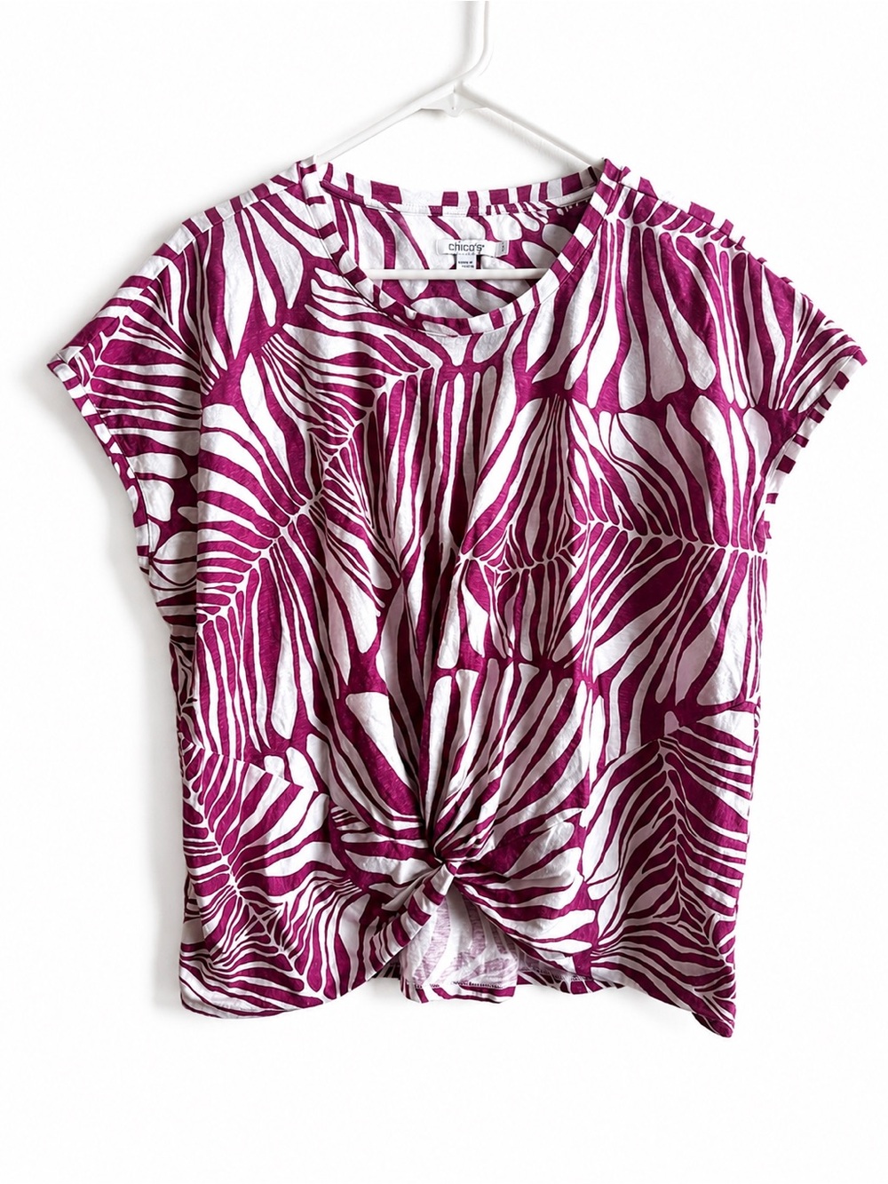 Chico’s Purple Tropical Leaf Print Top Size 2 - L Front Knot Cotton